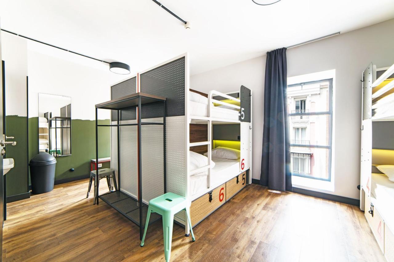 8-Bed Mixed Dormitory Room,1549438045:JPEG